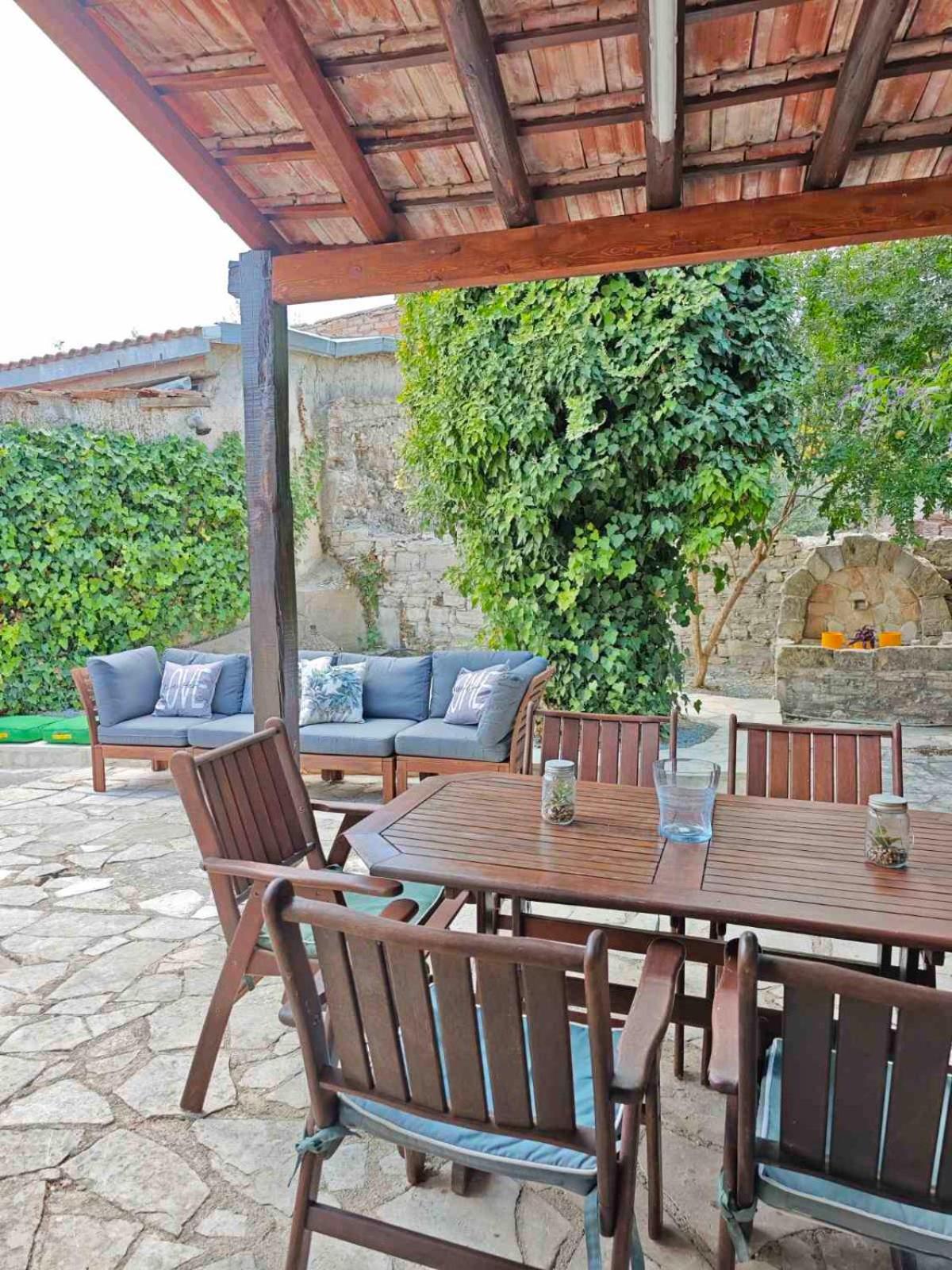 Liakoto Guest House Panayia Exterior photo